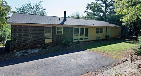 Exterior - 102 Broad St, Clemson, SC 29631 photo 7 of 9