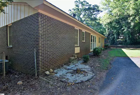 Exterior - 102 Broad St, Clemson, SC 29631 photo 6 of 9