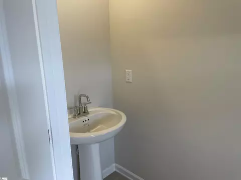 Bath - 113 Tango Dr, Clinton, SC 29325 photo 1 of 4
