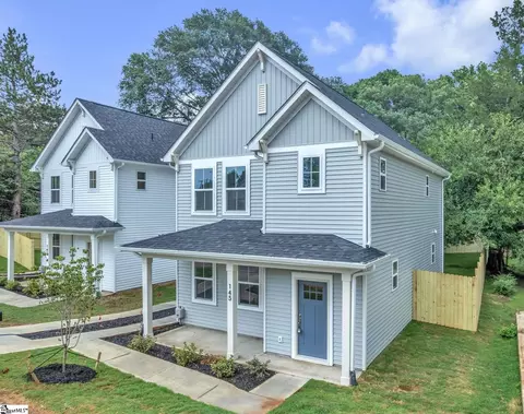 145 D St, Greenville, SC 29609