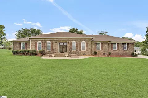 511 Jacobs Rd, Greenville, SC 29605