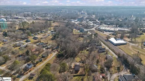 View/Area - 113 Mcfarlin St, Easley, SC 29640 photo 3 of 5