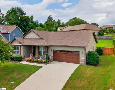 408 Trillium Creek Ct, Travelers Rest, SC 29690