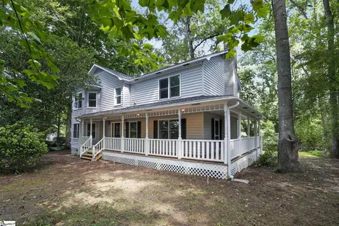 814 S Almond Dr, Simpsonville, SC 29681