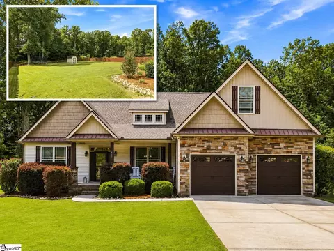 411 Oak Ridge Pl, Easley, SC 29642