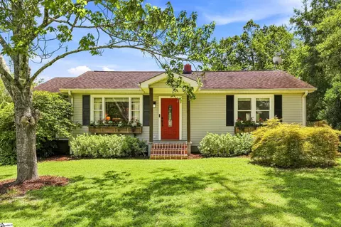 102 Rison Rd, Greenville, SC 29611