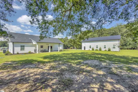 Exterior - 1817 Welcome Rd, Williamston, SC 29697 photo 10 of 14