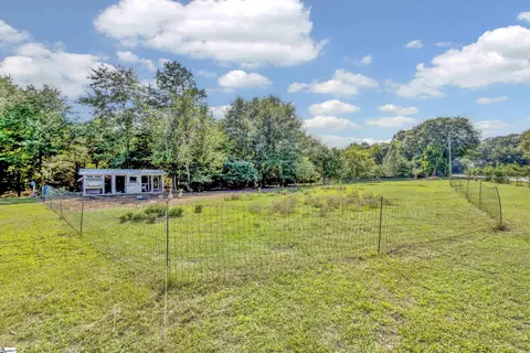 Exterior - 1817 Welcome Rd, Williamston, SC 29697 photo 7 of 14