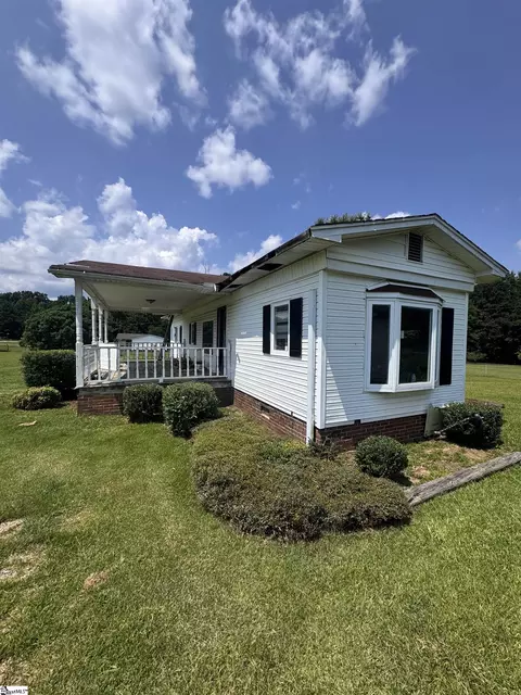 891 Charlottes Rd, Clinton, SC 29325 photo 8