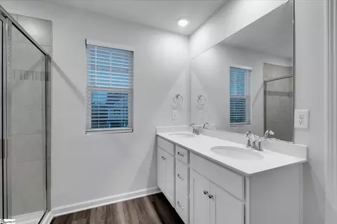 Bath - 290 E Compass Way, Easley, SC 29640 photo 2 of 2