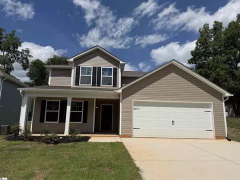 6 Huff Dr, Greenville, SC 29611