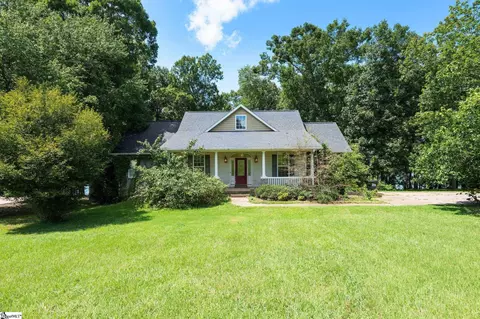 95 Brooke Ann Ct, Taylors, SC 29687