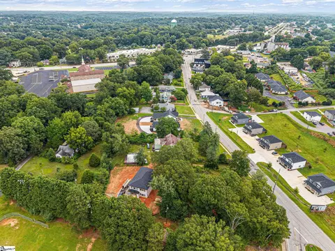 View/Area - 204 Liberty Dr, Easley, SC 29640 photo 5 of 5