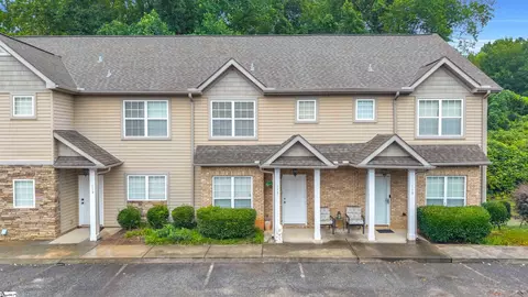 117 Bankside Ln, Greenville, SC 29609