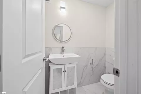 Bath - 110 Alder Ct, Liberty, SC 29657 photo 5 of 6
