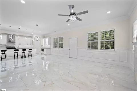 Living - 110 Alder Ct, Liberty, SC 29657 photo 1 of 5
