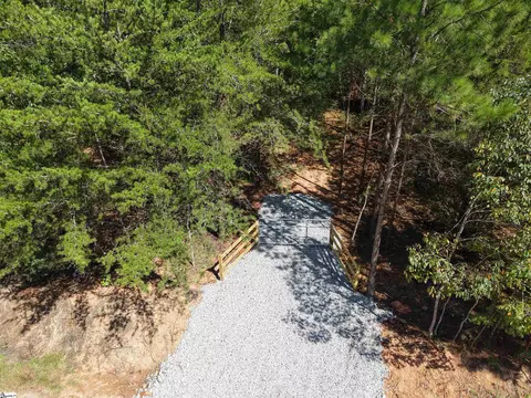 Undisclosed, Laurens, SC 29360