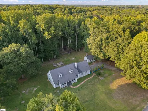 View/Area - 212 Gray Dr, Williamston, SC 29697 photo 3 of 5