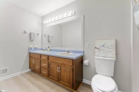 Bath - 212 Gray Dr, Williamston, SC 29697 photo 1 of 4