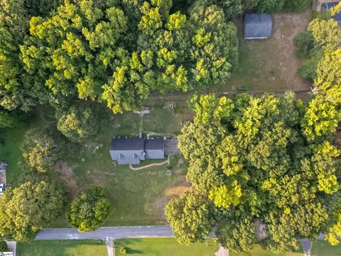 View/Area - 212 Gray Dr, Williamston, SC 29697 photo 4 of 5