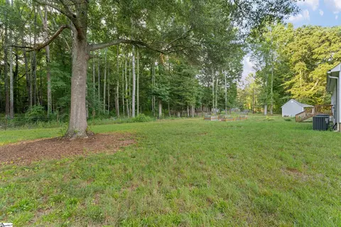 Exterior - 212 Gray Dr, Williamston, SC 29697 photo 5 of 5