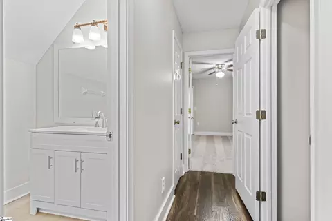 Entry Way - 212 Gray Dr, Williamston, SC 29697 photo 2 of 2