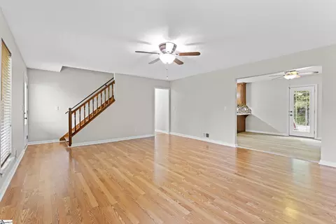 Living - 212 Gray Dr, Williamston, SC 29697 photo 3 of 6