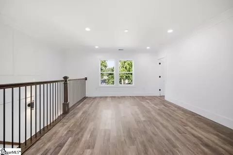 Living - 127 Moore Dr, Easley, SC 29642 photo 3 of 3