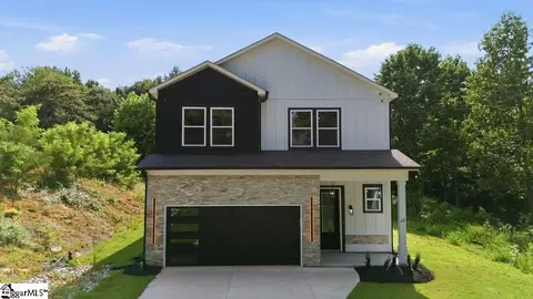 Exterior - 127 Moore Dr, Easley, SC 29642 photo 2 of 2