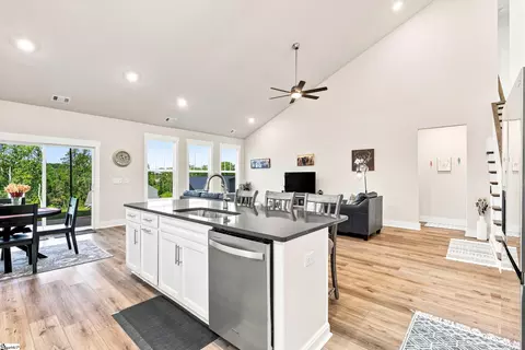 Entry Way - 117 Whitman Way, Easley, SC 29642 photo 1 of 5