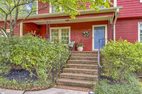 Exterior - 16 Pine View Ter, Taylors, SC 29687 photo 2 of 9