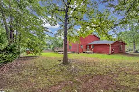Exterior - 16 Pine View Ter, Taylors, SC 29687 photo 6 of 9