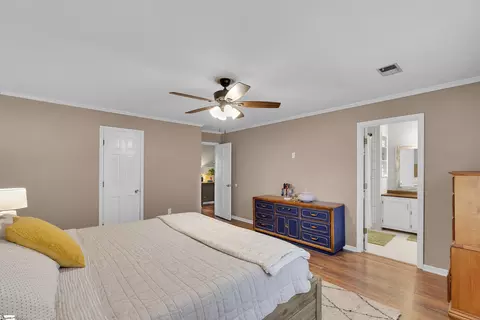 Bedroom - 16 Pine View Ter, Taylors, SC 29687 photo 2 of 4