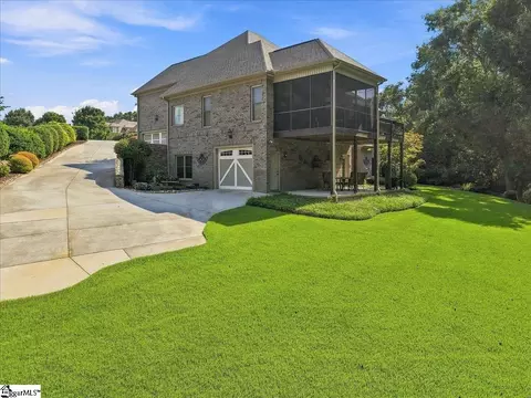 Exterior - 18 Redwing Ct, Greer, SC 29651 photo 7 of 9