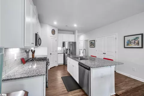 Kitchen - 35 Table Mountain Trl, Greer, SC 29651 photo 2 of 2