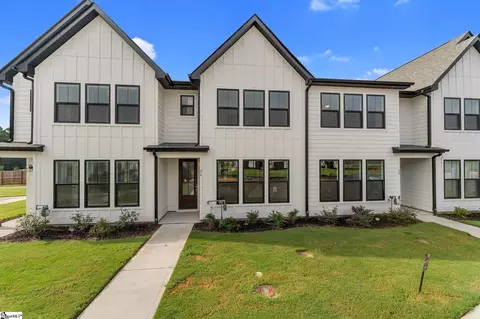 26 Deans Pleasant Dr, Greenville, SC 29607