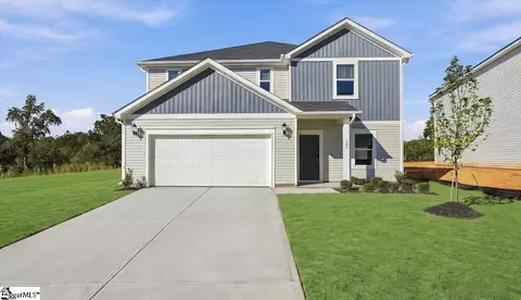 947 Rising Oak Ct, Spartanburg, SC 29301