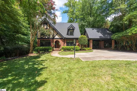 10 Marshall Ct, Greenville, SC 29605