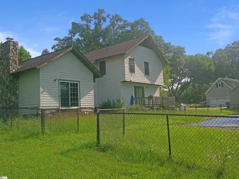 Exterior - 103 Greybridge Rd, Pelzer, SC 29669 photo 4 of 6