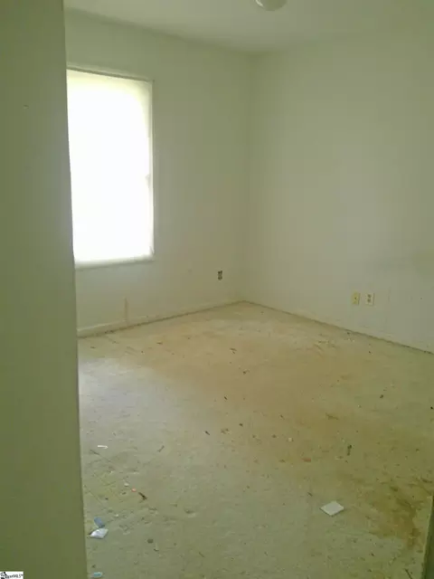Bedroom - 103 Greybridge Rd, Pelzer, SC 29669 photo 2 of 2