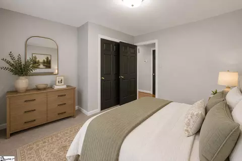 Bedroom - 535 Mahaffey Rd, Greer, SC 29651 photo 2 of 6