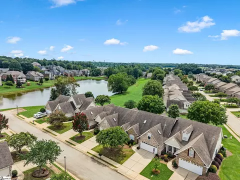 408 Pierview Way, Boiling Springs, SC 29316