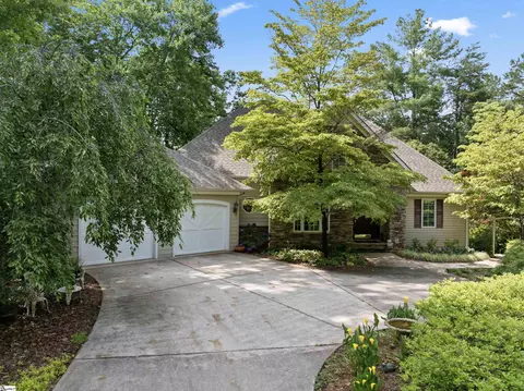 234 Bay View Dr, Salem, SC 29676