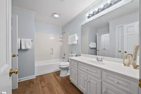 Bath - 9 March Winds Ct, Greer, SC 29650 photo 5 of 5