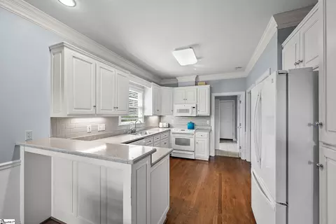 Kitchen - 9 March Winds Ct, Greer, SC 29650 photo 1 of 3