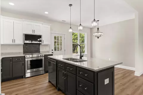 Kitchen - 220 Emory Dr, Easley, SC 29640 photo 3 of 3