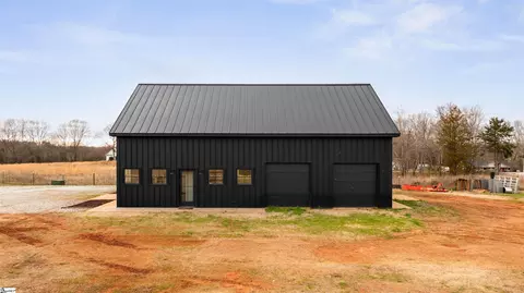 Exterior - 2811 Lebanon Rd, Pendleton, SC 29670 photo 9 of 12
