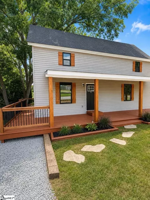 12 Front St, Pelzer, SC 29669 photo 2