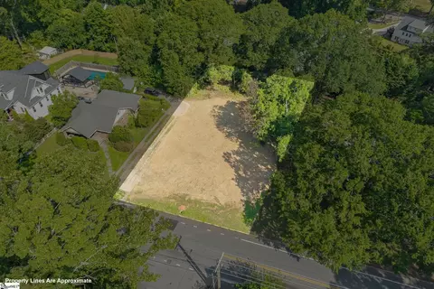 300 W Faris Rd, Greenville, SC 29605