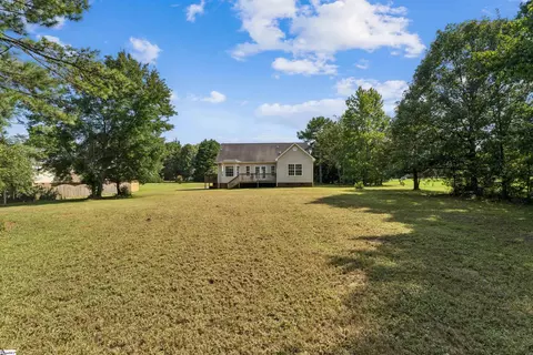 Exterior - 5 Chickadee Dr, Pelzer, SC 29669 photo 9 of 10